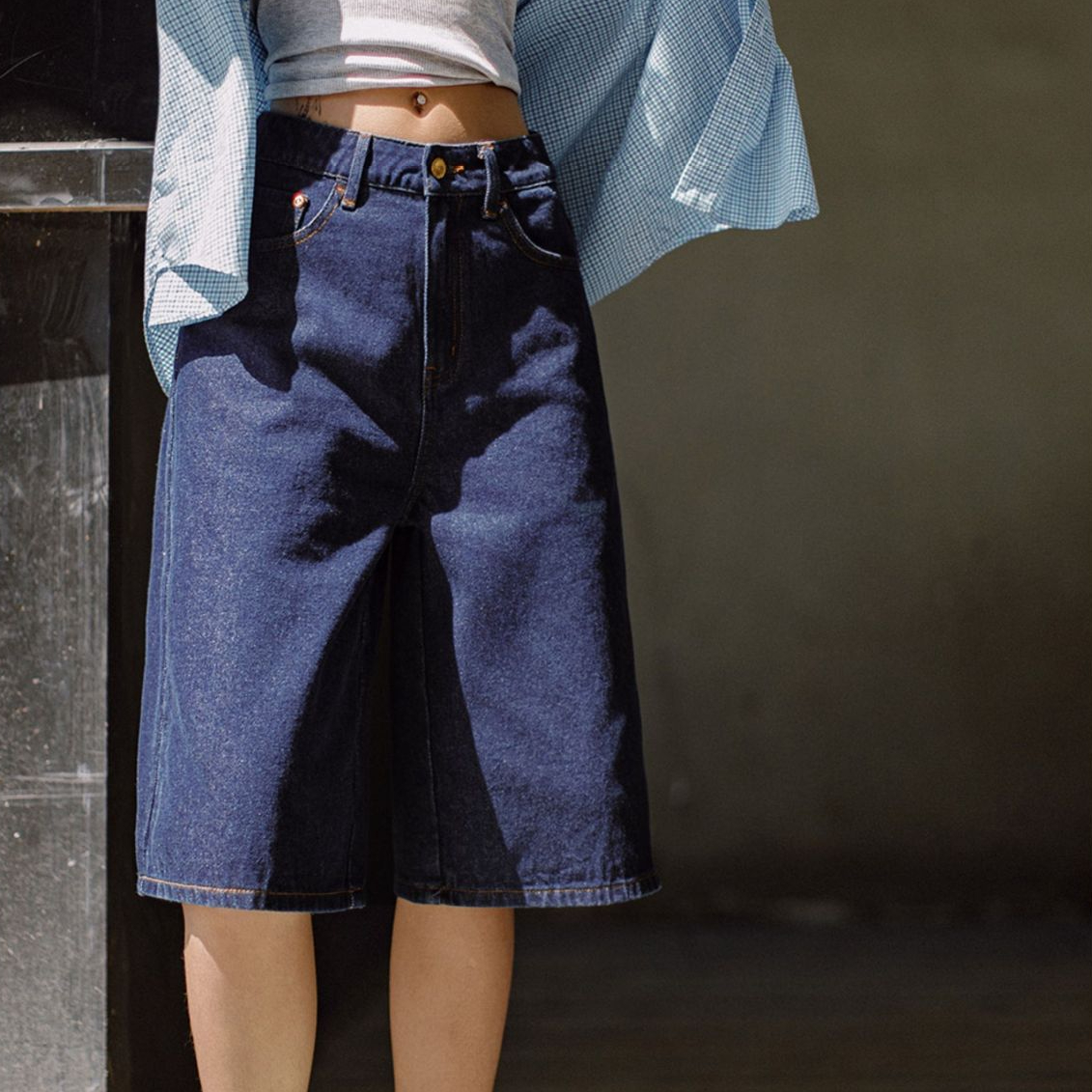 夏日復古深藍丹寧牛仔七分褲新款闊腿顯瘦小個子修腿型褲子女