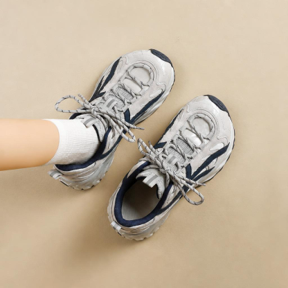 厚底老爹鞋女2026秋季超好看戶外通勤不累腳運動鞋子