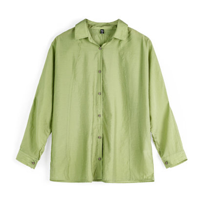 綠色仿天絲垂感輕薄款翻領寬鬆休閒長袖襯衫外套襯上衣女士春