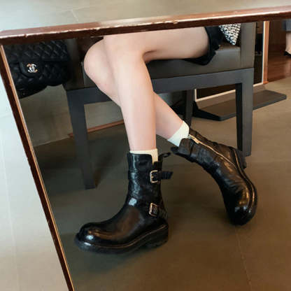 一字扣帶厚底水洗縮紋馬皮瘦瘦短靴女