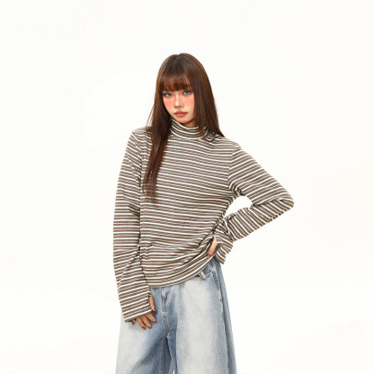 德绒半高领冬季保暖打底衫女短宽版型高级感内搭条纹长袖