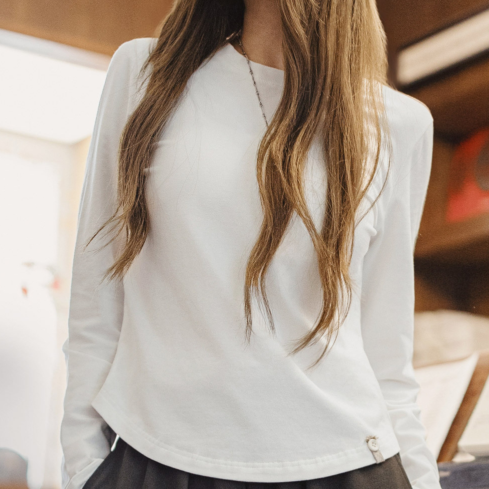 2025新款黑白色圓領磨毛修身長袖t恤打底衫內搭上衣女士早秋