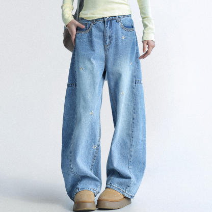 春夏新款花朵刺繡牛仔褲女闊腿寬鬆顯瘦褲子彎刀褲