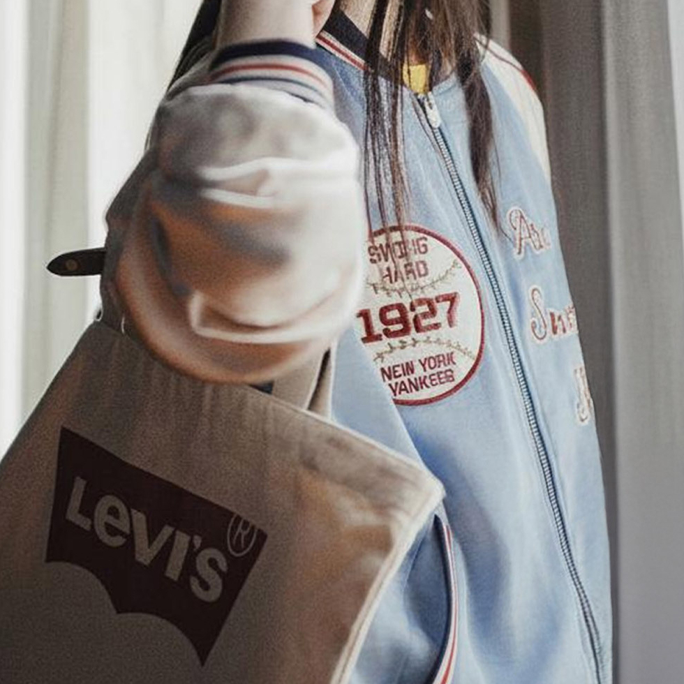 美式復古寬鬆橫須賀重工刺繡棒球服領夾克緞面開衫外套女士秋