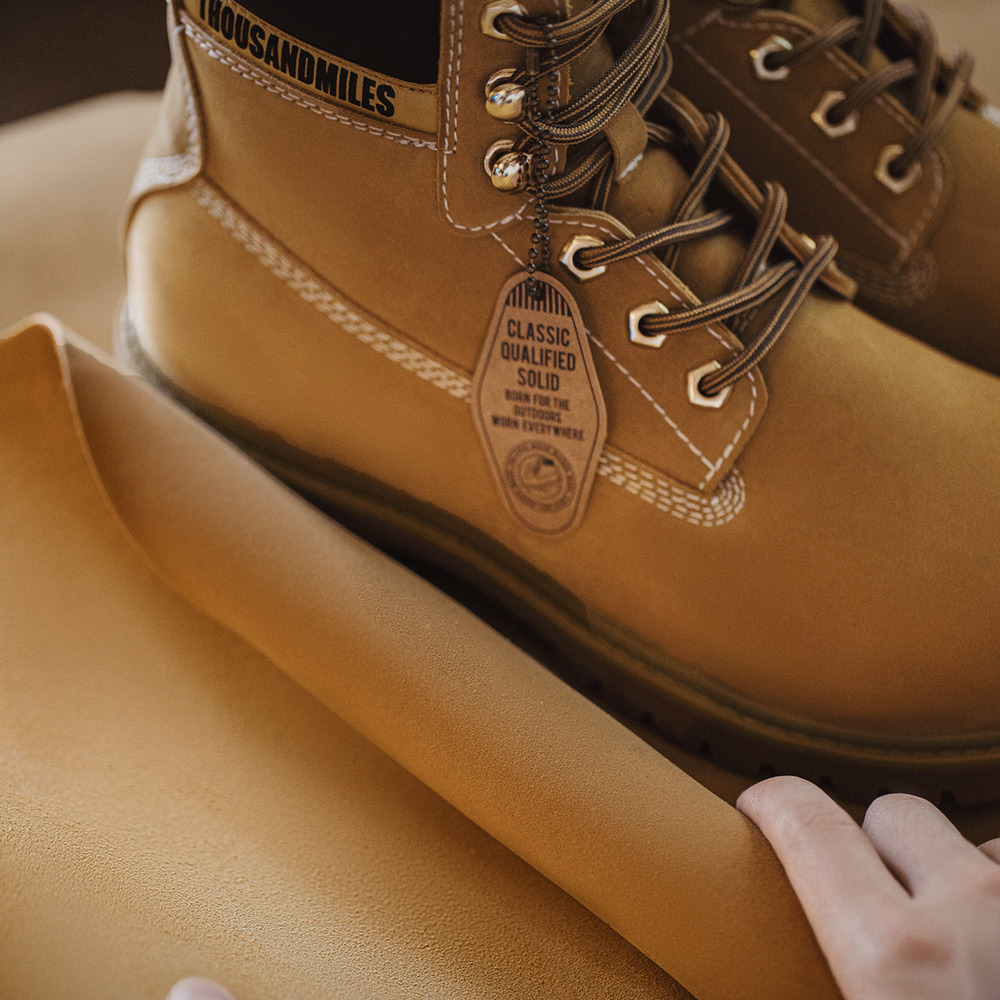 馬登女裝 美式大黃靴英倫風中幫馬丁靴戶外登山靴復古工裝短靴子春秋女