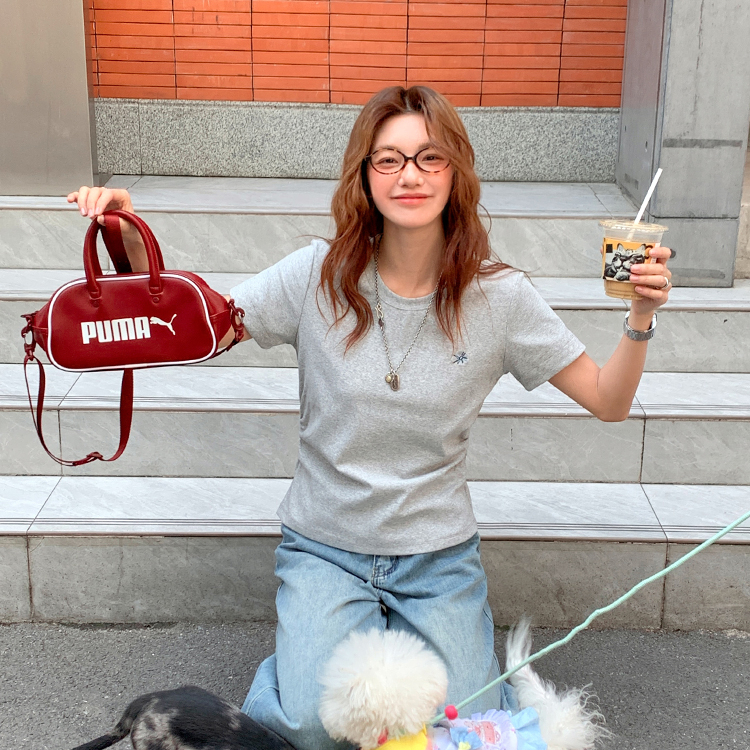 蜻蜓刺繡短袖t恤女新款純棉正肩收腰短款顯瘦甜辣小個子上衣