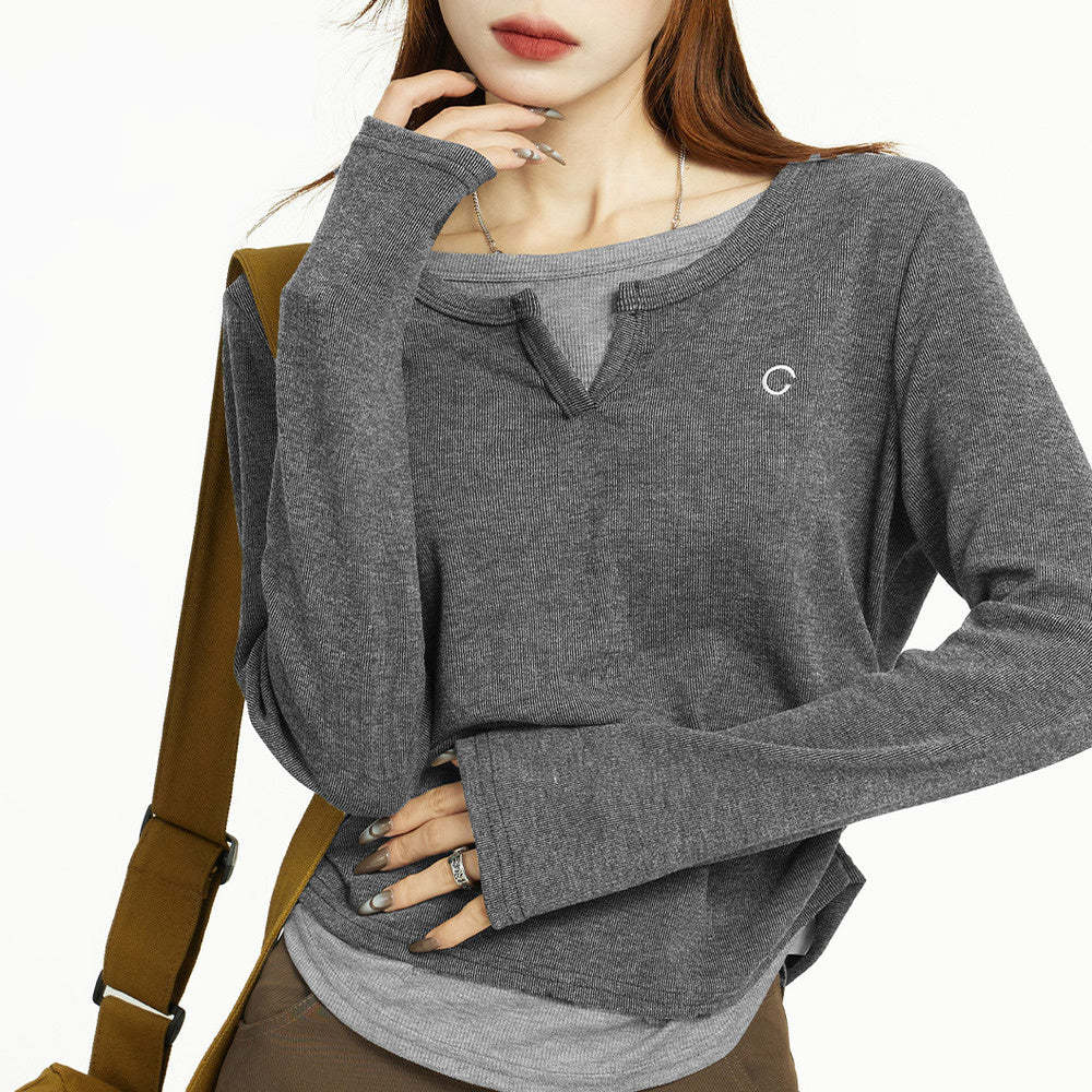 v領假兩件長袖短款t恤女春秋季設計感小眾修身正肩內搭打底衫上衣