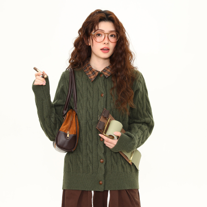 橄欖綠拼格子慵懶風翻領毛衣女開衫春季新款復古百搭外套