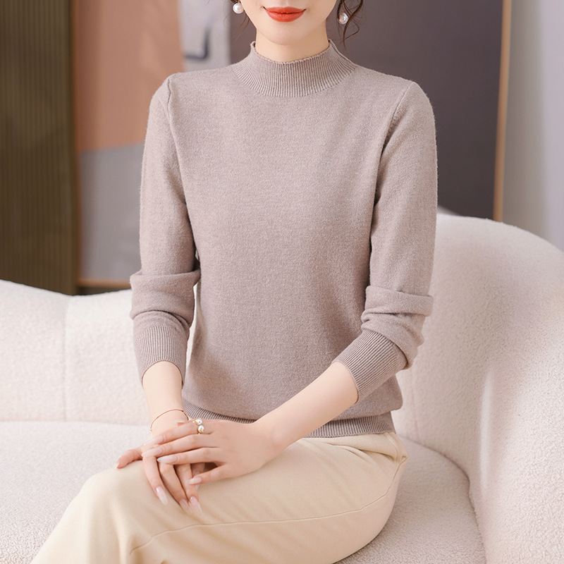 秋冬半高領純色打底衫2026新款中老年女裝時尚百搭簡約上衣