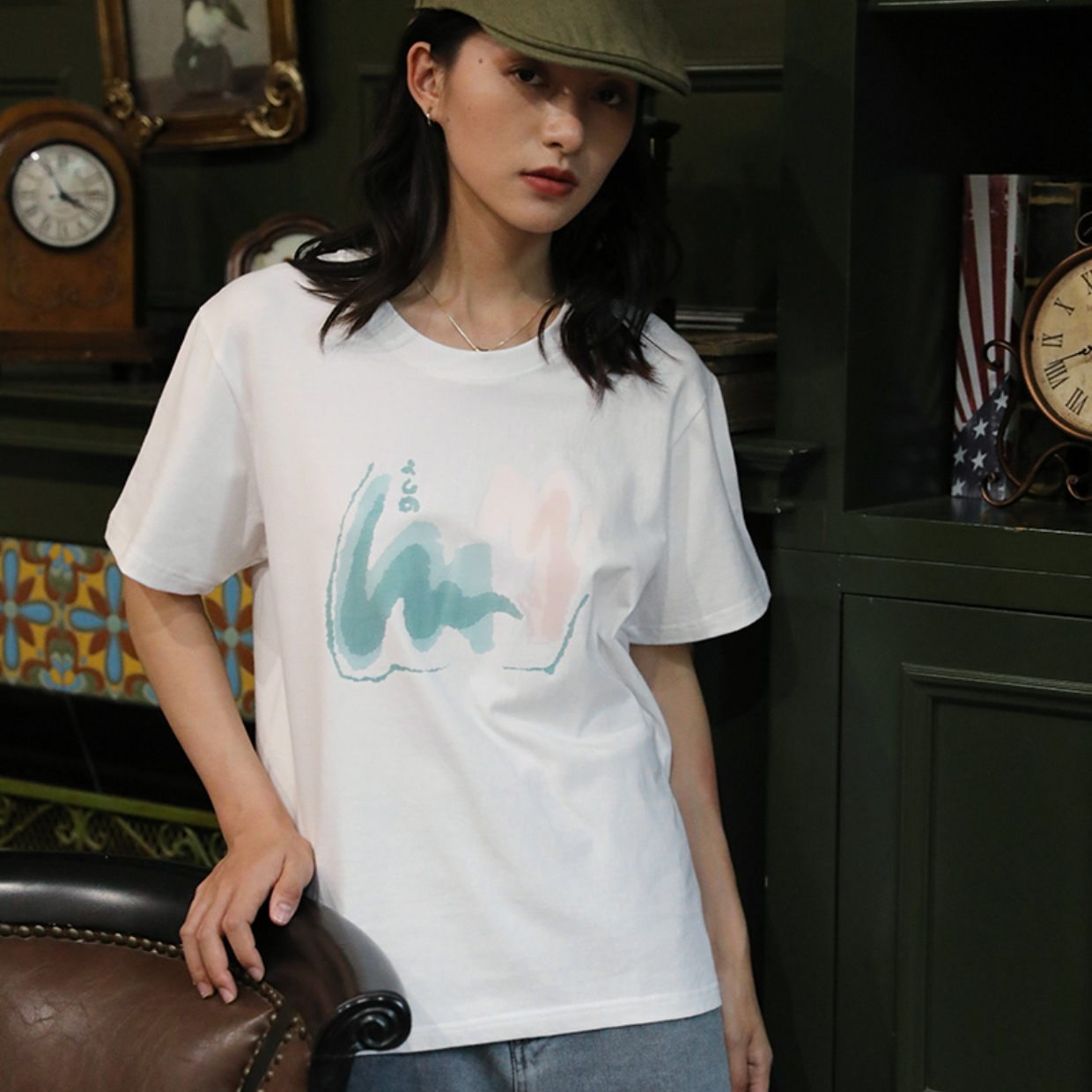 白色圓領時尚復古夏季百搭小眾短袖女純棉寬鬆ins印花T恤女