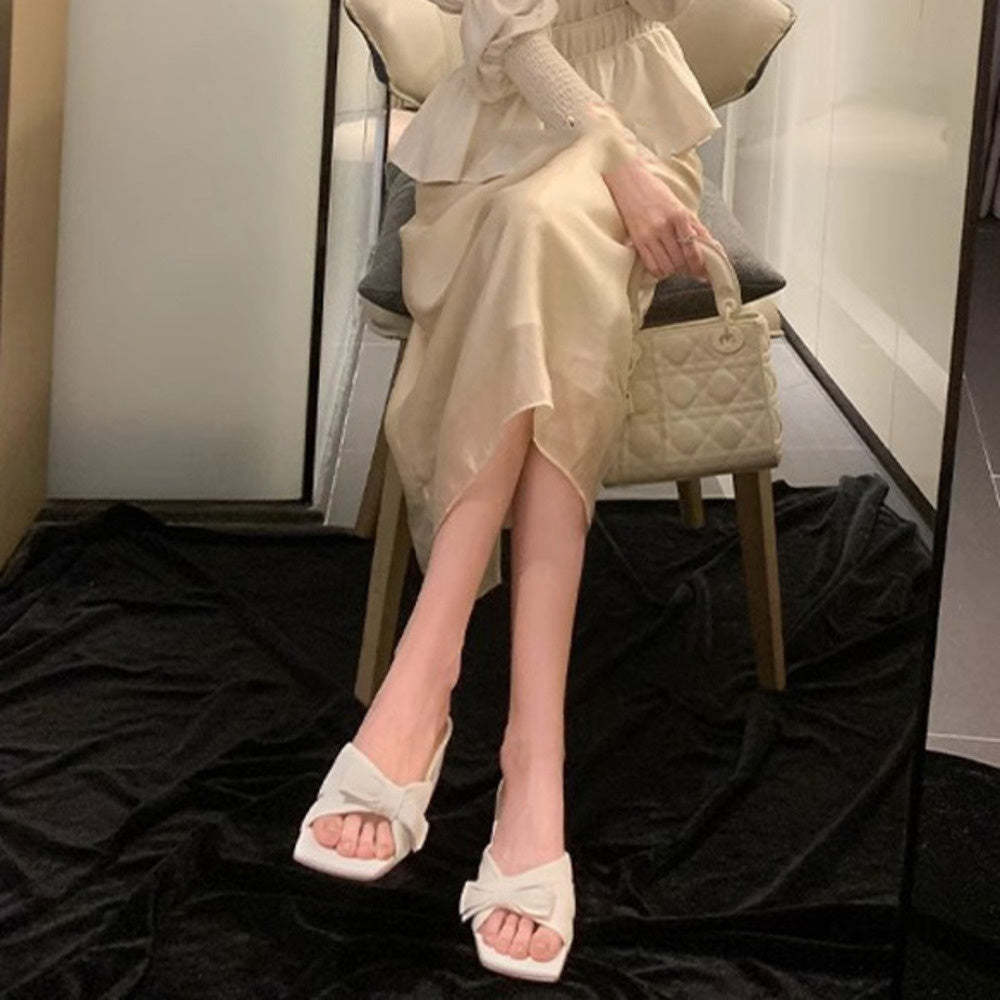 方頭蝴蝶結粗跟拖鞋女羊皮褶皺露趾穆勒一字涼拖外穿夏