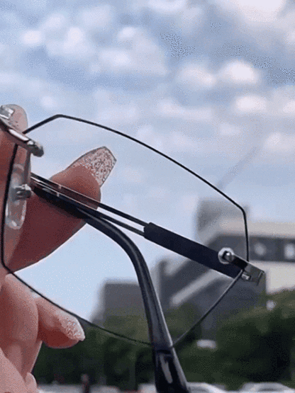 超輕感光變色智慧變焦老花眼鏡