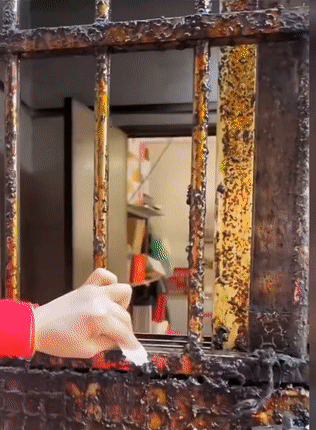 10-b86c87073d6b71493d3e5893c12543cf.gif