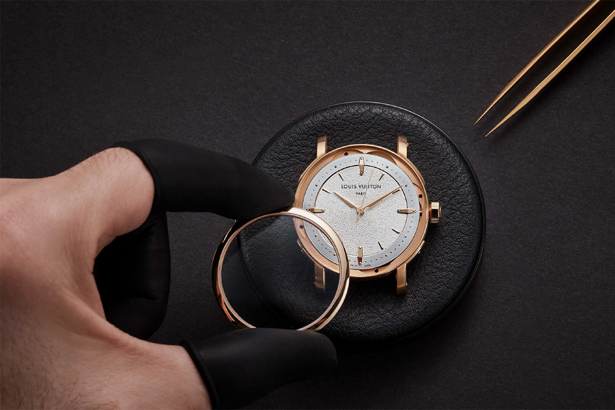 The latest Louis Vuitton Escale watch is a celebration of simplicity | WIRED Middle East