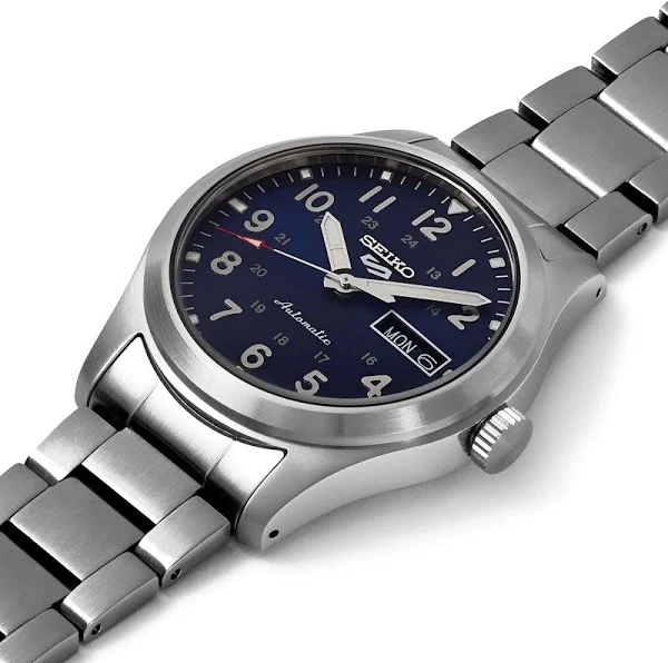 SEIKO SRPG29K1 5 Sports Field series