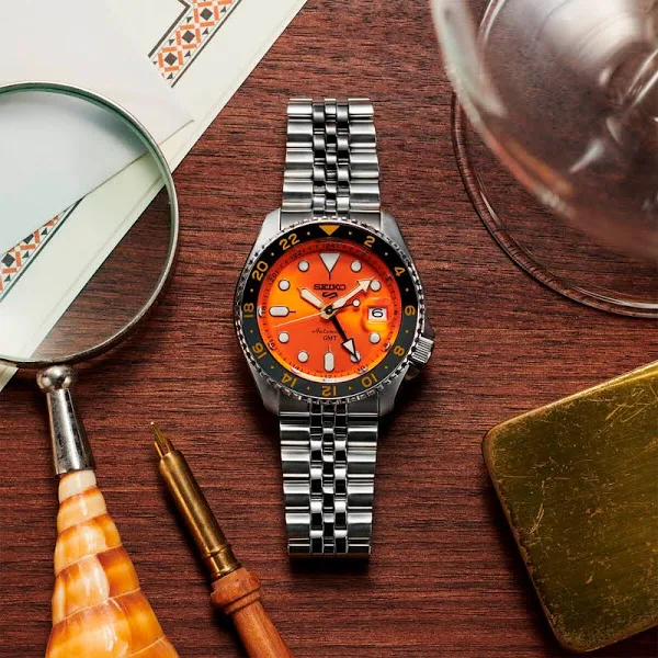 SEIKO SSK005K15 SPORTS SKX SPORTS STYLE