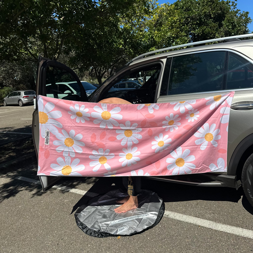 Hawaiian Magnetic Beach Towel Quick Dry, Sand-Free & Easy Hang Design