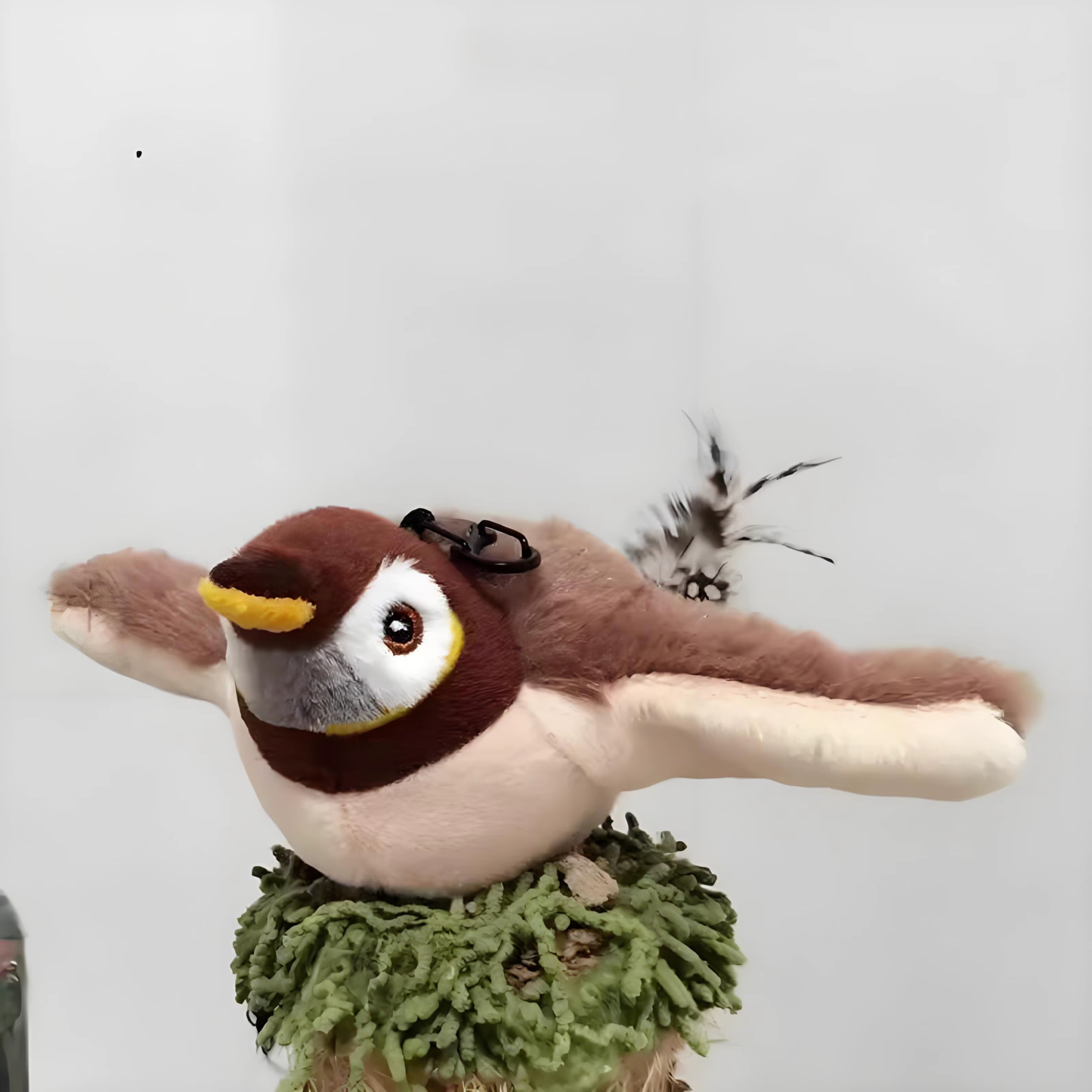 Interactive Flapping Bird Toy for Cats and Dogs | Motion-Activated with Realistic Sound,Lomi Zong Sparrow Design