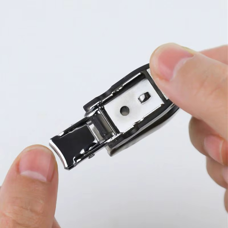 Mini Folding Nail Clippers Portable Stainless Steel Nail Trimmer with Keychain, Compact Manicure Tool for Fingernails & Nail Art