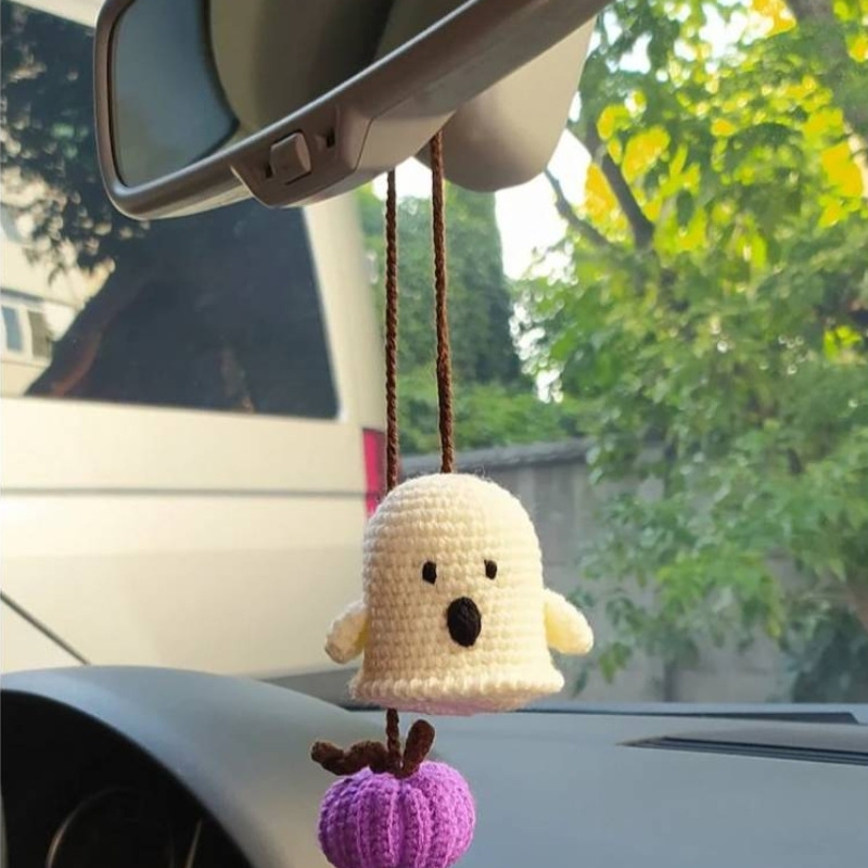 Crochet Bat Car Charm: Halloween Rearview Mirror Decoration