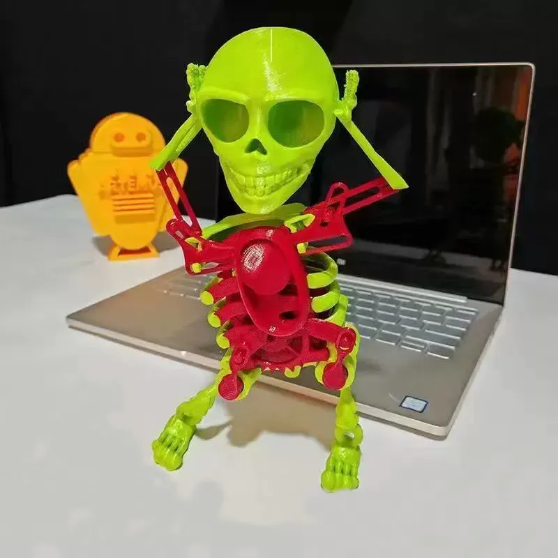 Dancing Skull Toy,Dancing and Swinging 3D Skull Toy, Wind-up Dancing Skeleton Toy No Need Battery