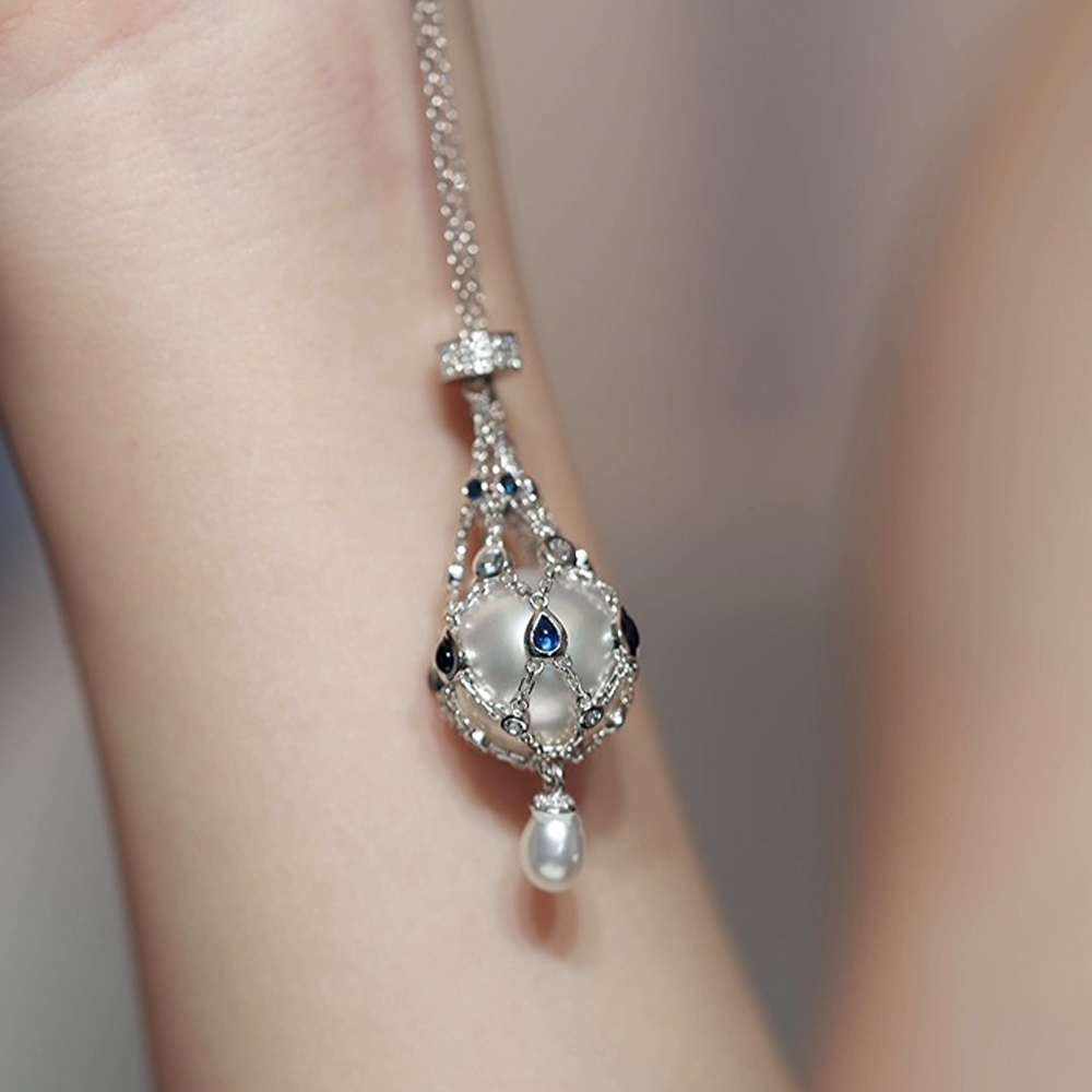 Blue Gemstone Pendant Metal Net Pearl Pendant Sweater Chain