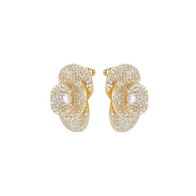 Corn Poppy Collection Little Flower Diamond Earrings