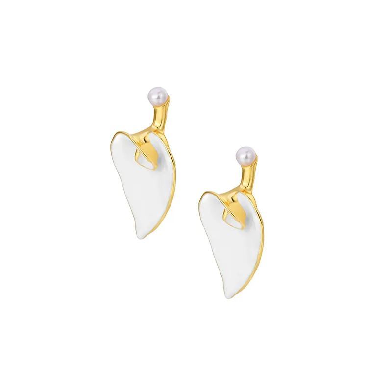 Calla Lily Collection Small Flower Earrings