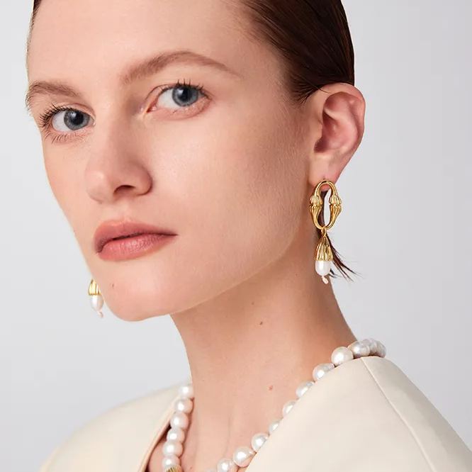 Equisetum Collection Hoop Pearl Earrings
