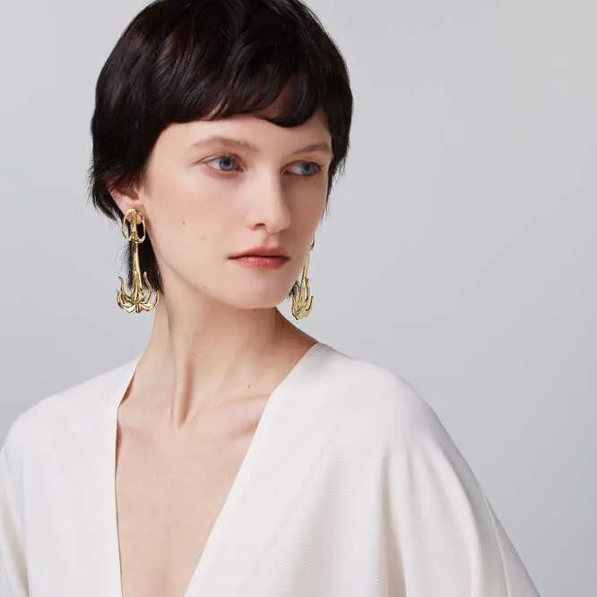 Datura Collection Single Flower Drop Earrings