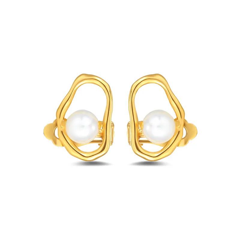 Growth Ring Collection Monocyclic Ring Pearl Ear Clip