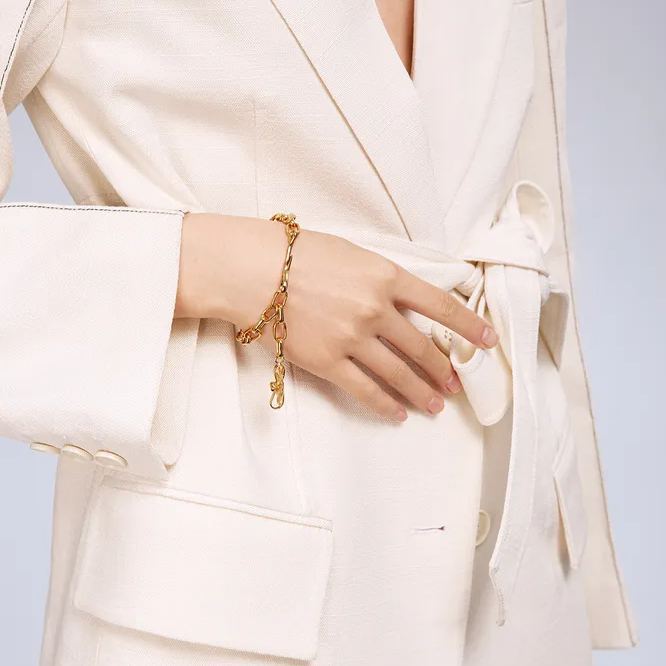 Cosmos Collection Single Flower Golden Bracelet