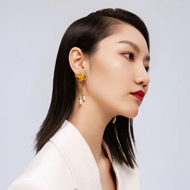 Cosmos Collection With Folding Flower Hyperbolic Earrings