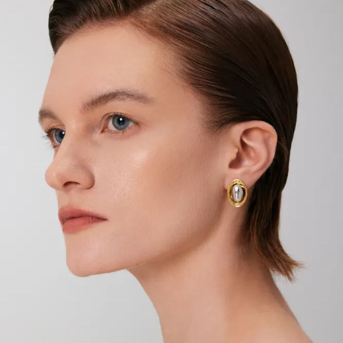 Avocado Shell Mini Earrings