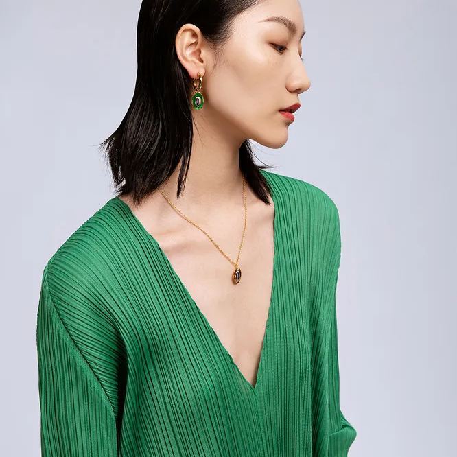 Avocado Shell Two-Tone Necklace