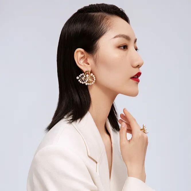 Dandelion Collection Bifloral Shape With Pearls Studs Earrings