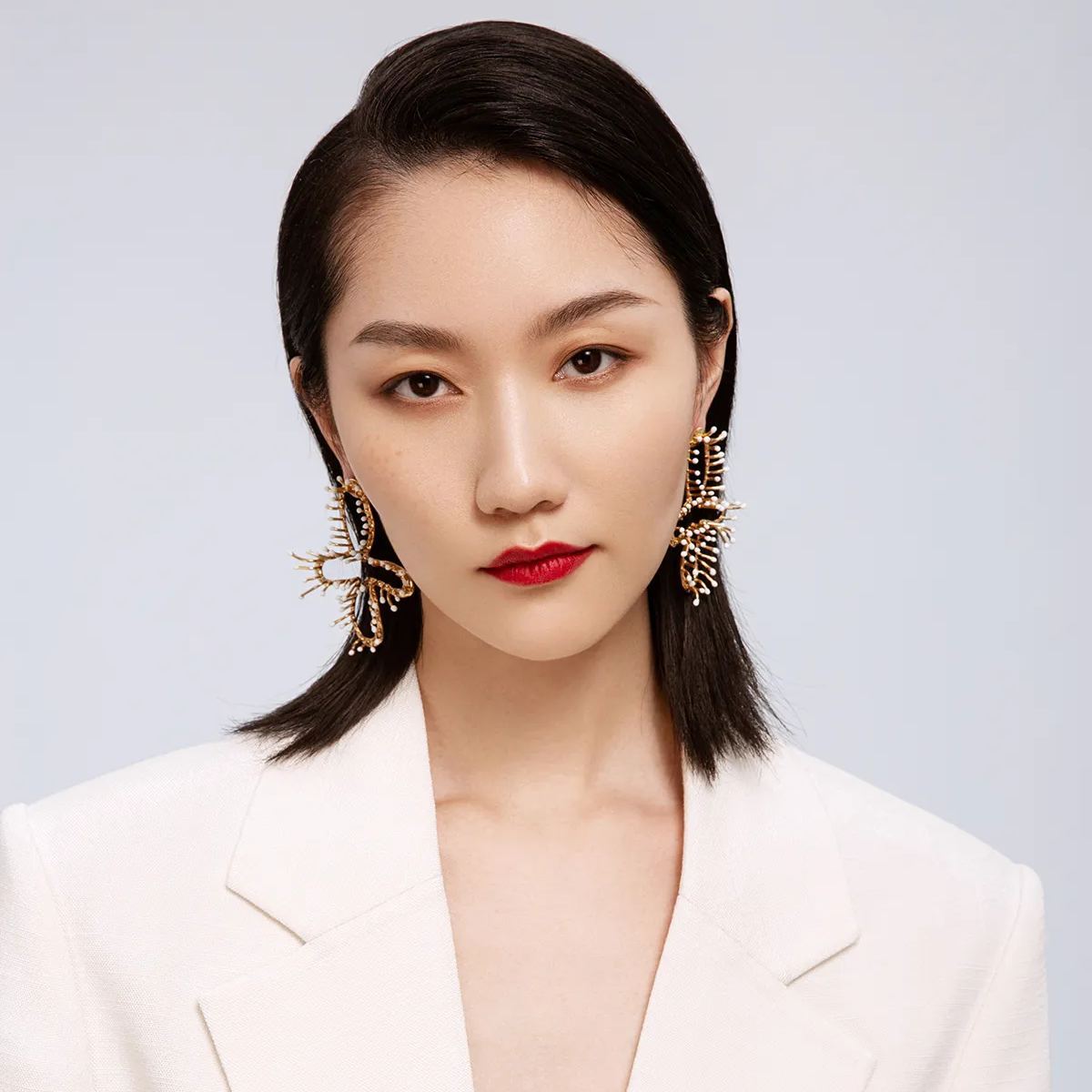 Stamens Collection Four Stamens Earrings With White Enamel
