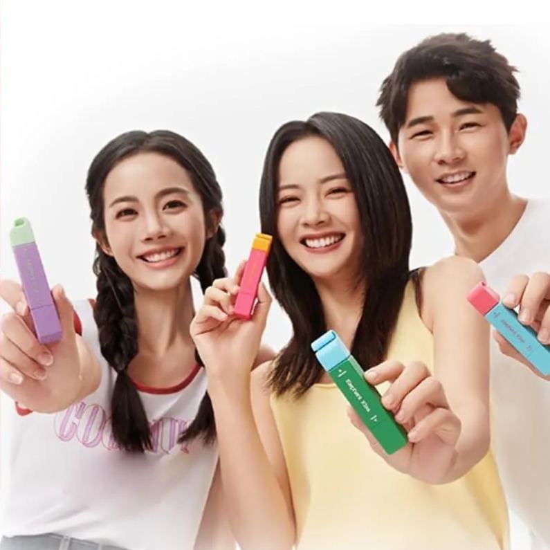 Stain Remover Pen, 2-in-1 Active Eraser & Brush for Clothes, Instant Stain Remover Keychain for On-the-Go Cleaning, Tackles Stubborn Stains & Safe on Fabrics