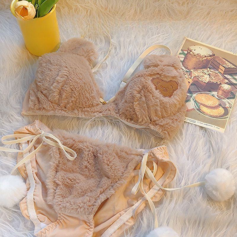 Plushy Bear Winter Lingerie Set – No-Wire Cozy Fleece Bra & Panty, Sweet Japanese Style Cute Teddy Design, Sizes M-XL (70ABC–80ABC)