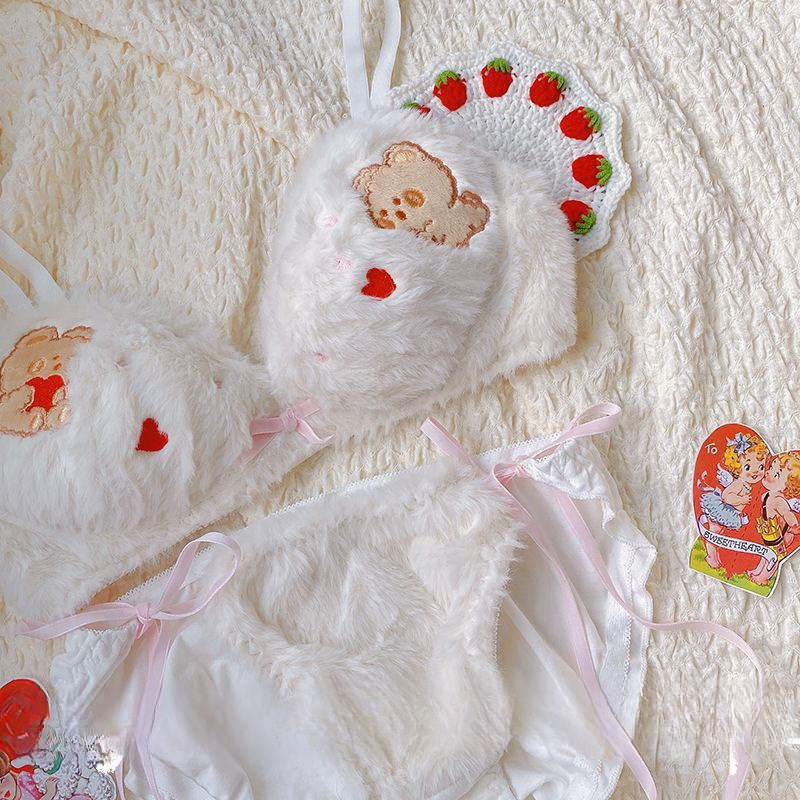 Plushy Bear Winter Lingerie Set – No-Wire Cozy Fleece Bra & Panty, Sweet Japanese Style Cute Teddy Design, Sizes M-XL (70ABC–80ABC)