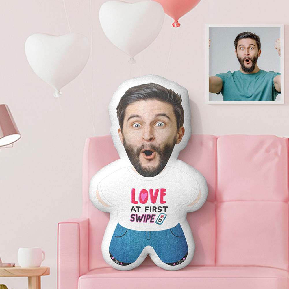 Benutzerdefinierte Minime Wurfkissen Liebe Auf Den Ersten Swipe Personalisierte Foto Minime Kissen - MiniMe Pillow