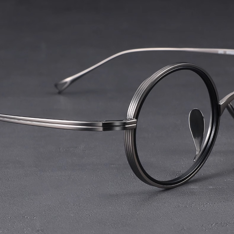 Eterlens 時の円環コレクション｜12.5g 高級感のあるスプラウトパットメガネ｜匠の技が光る一本