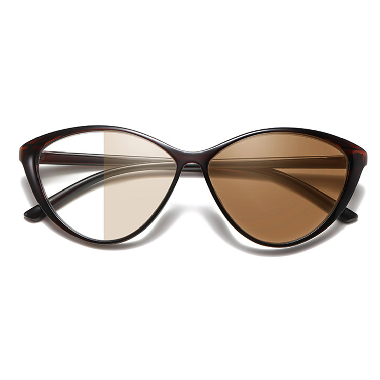 フォックス型 欧米風フォックス型のブルーライトカットメガネ | Fox Photo | Eterlens