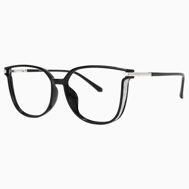 Eterlens ラメの“輝き”で囲むことで、目力アップ-Eterlens