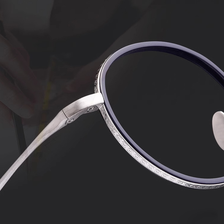 Eterlens｜高級感のある彫刻模様スプラウトパットメガネ｜匠の技が光る一本