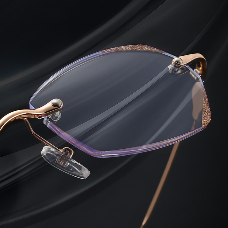 Eterlens『Diadème』(ディアデム) | 新作ダイヤモンドカットリムレスファッション老眼鏡 - 商品画像 4/7 (Rimless RxReady)