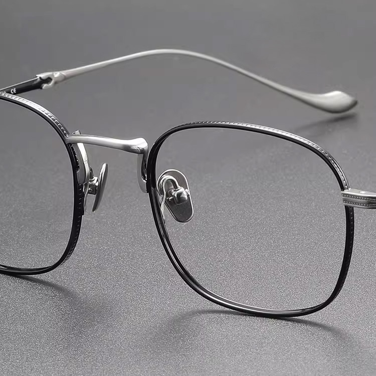 Eterlens｜手作りレトロシンプルチタンメガネ｜匠の技が光る一本
