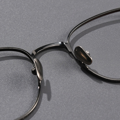 Eterlens｜レトロ風彫刻模様チタンメガネ｜匠の技が光る一本