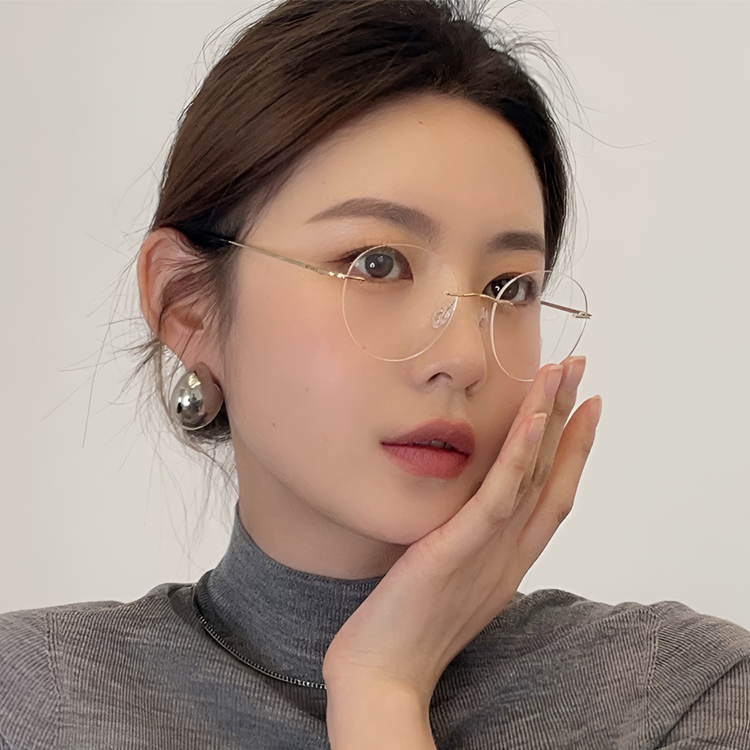 Eterlens 時の円環コレクション｜8.6g ツーポイントラウンド型リムレス老眼鏡｜ブルーライトカット｜エレガントでユニーク - 商品画像 6/7 (Rimless BlueGuard)