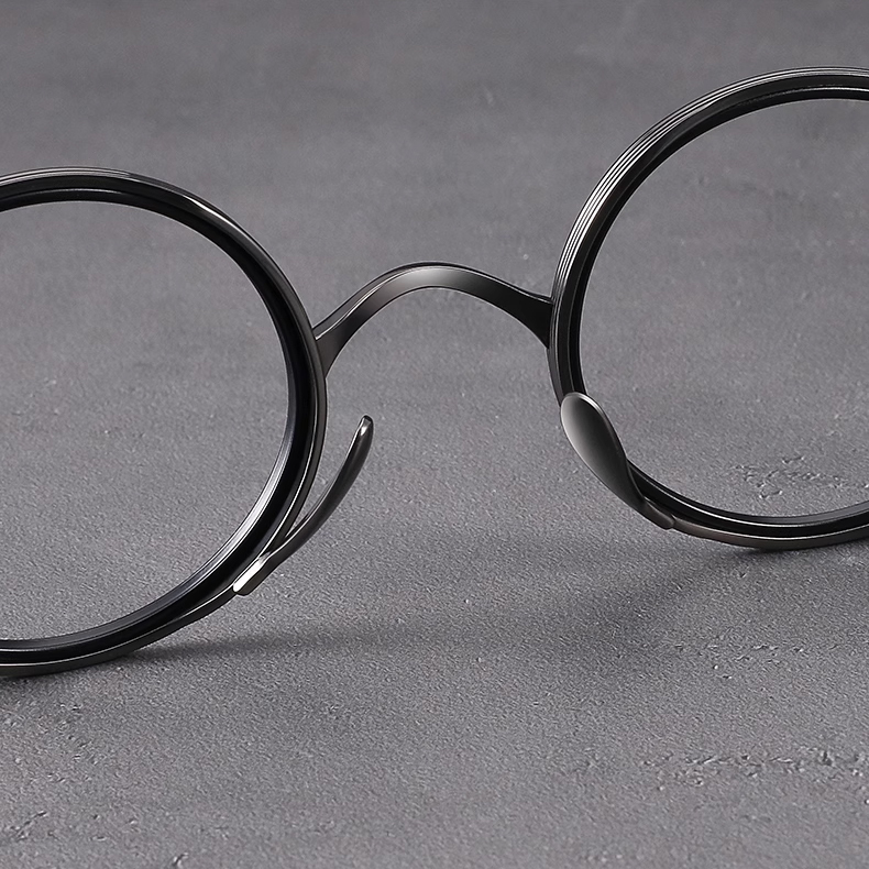 Eterlens 時の円環コレクション｜12.5g 高級感のあるスプラウトパットメガネ｜匠の技が光る一本